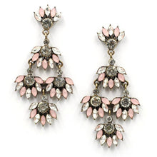 Load image into Gallery viewer, FENDE Earrings by MAYA - Pink