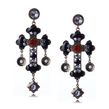 Load image into Gallery viewer, SAANVI Earrings by MAYA